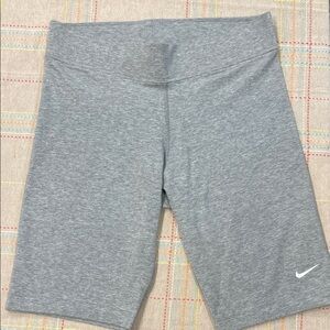 Nike Women's Heather Gray Biker Shorts 8”
